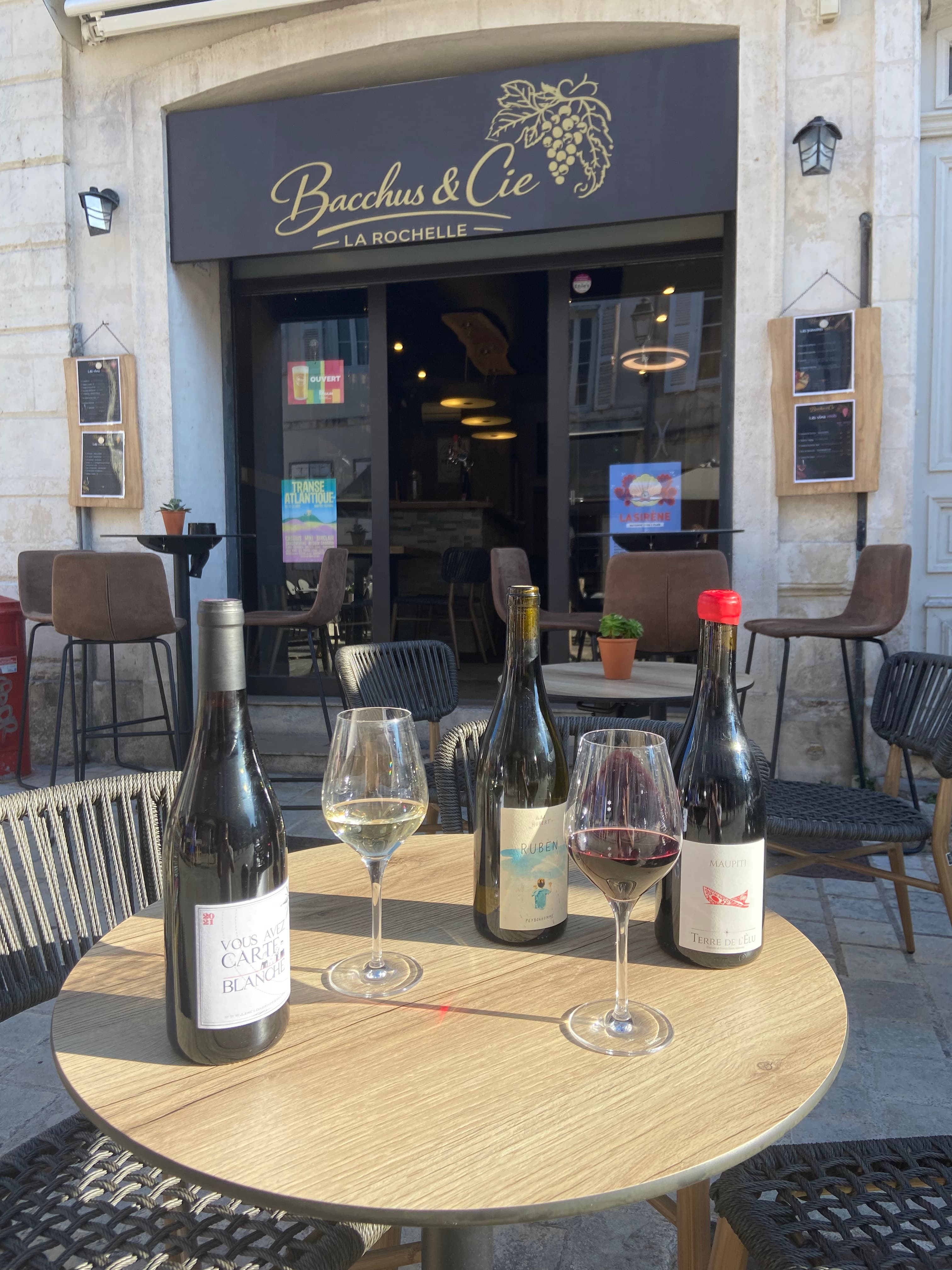 Un moment autour d'un verre chez Bacchus & Cie